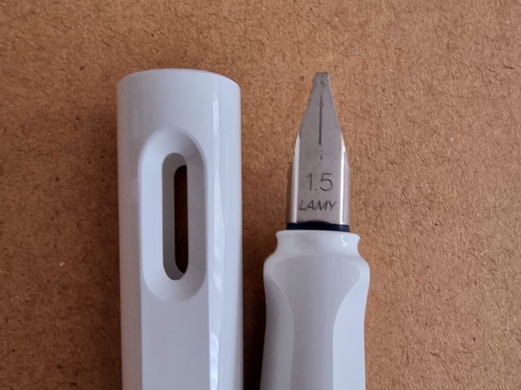 LAMY Joy - 1.5 mm Stub nib overview