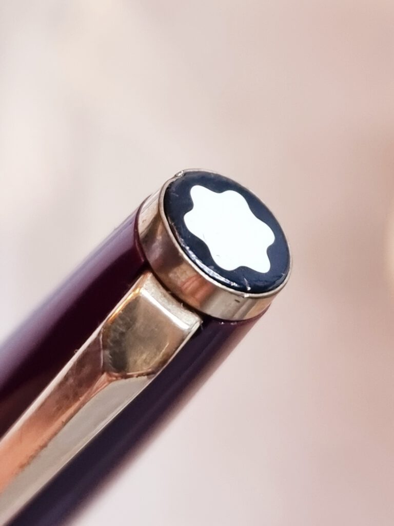 MB121 18K EF - Concord Nib - Cap flat-top