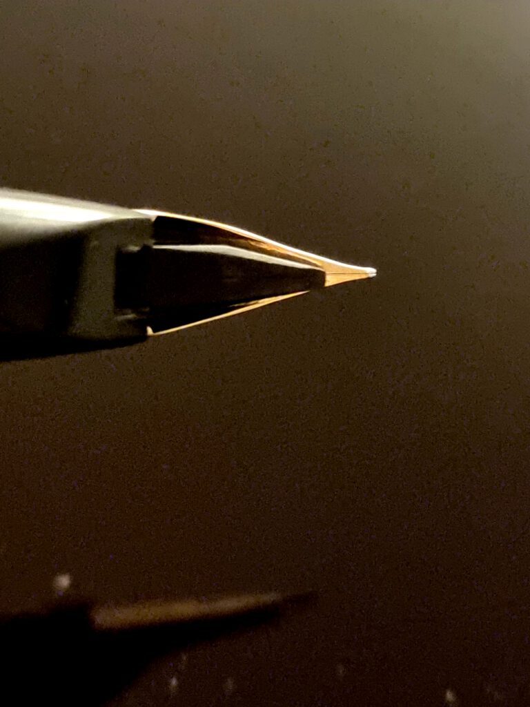 PILOT Elite - H774 18k F - Nib Underview